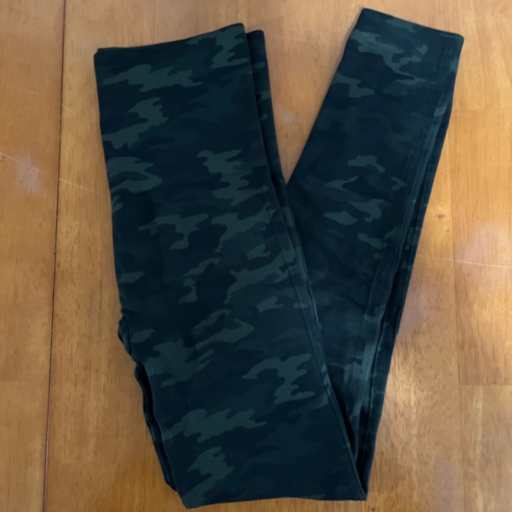 SPANX Green Camo Leggings
